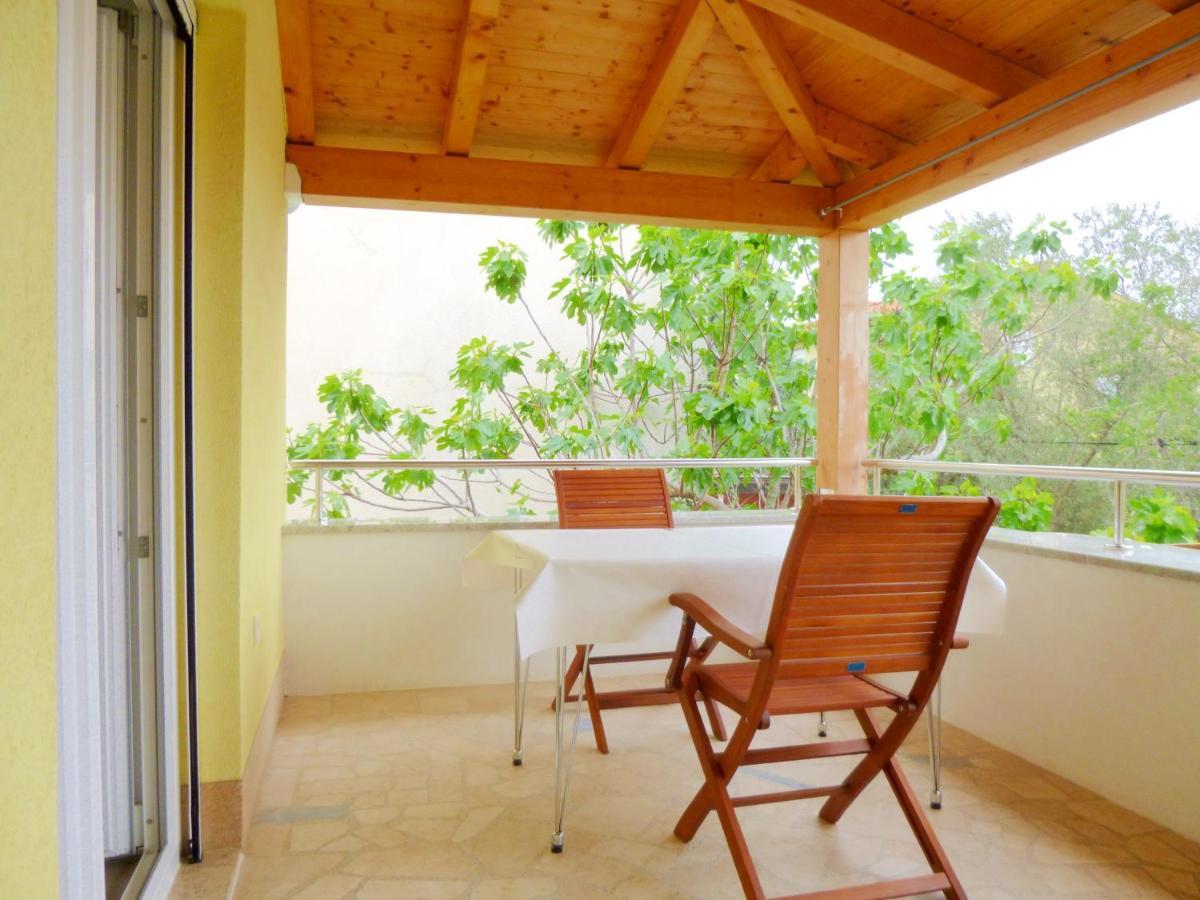Apartment Marija Premantura Bagian luar foto