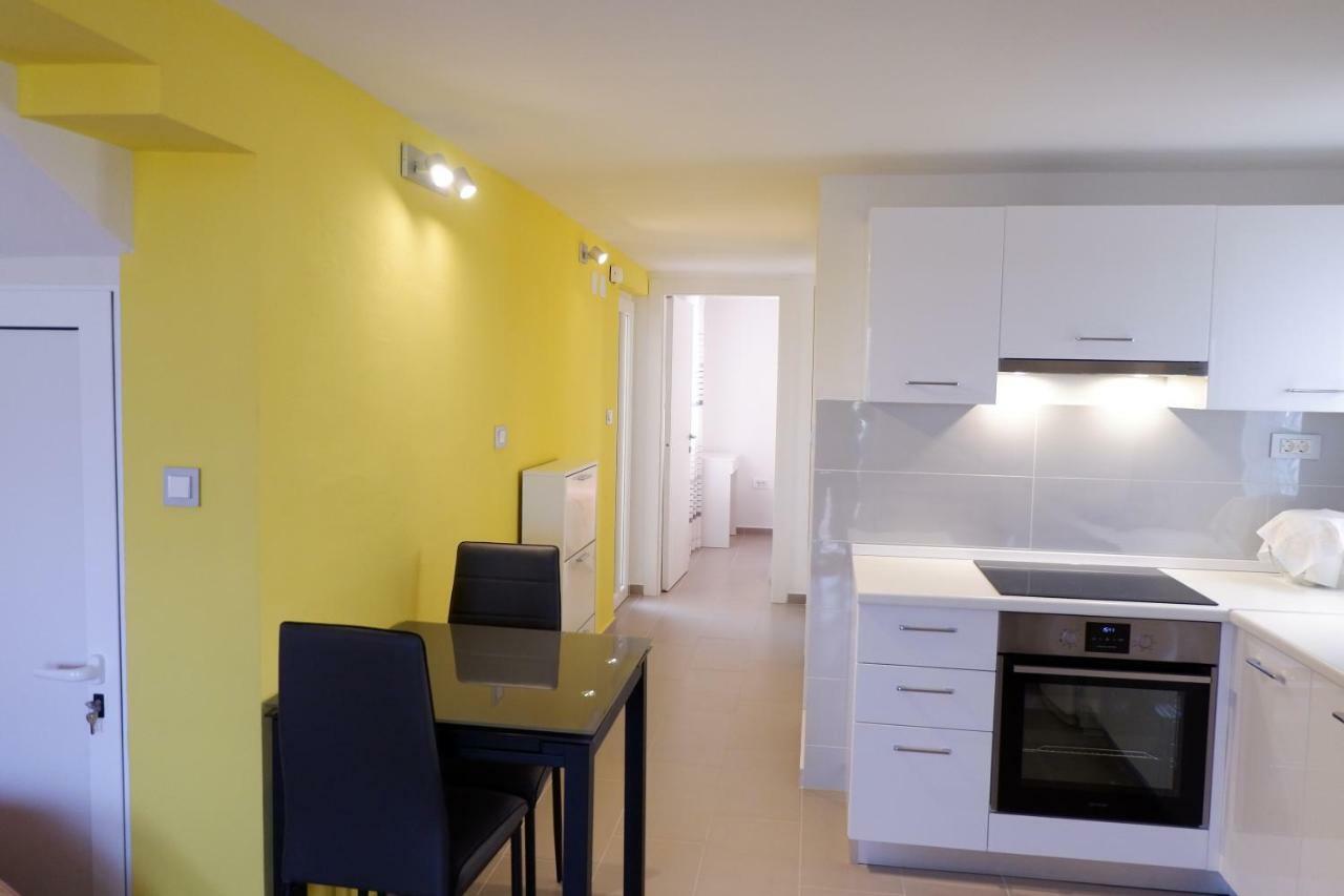 Apartment Marija Premantura Bagian luar foto